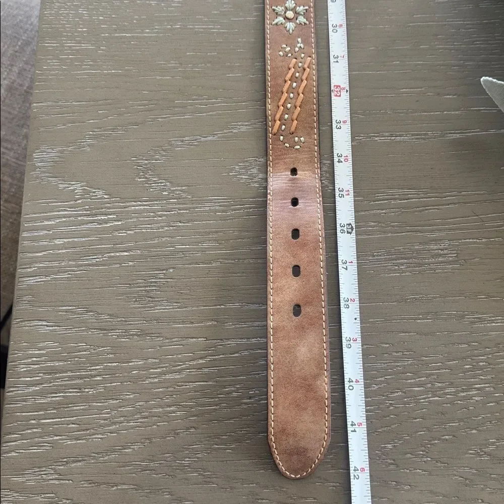 Western Tan Leather Belt with Silver-Tone Buckle Embroidered Women’s Size L EUC